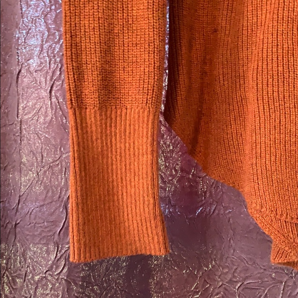 Sweater - Picture 2 of 2